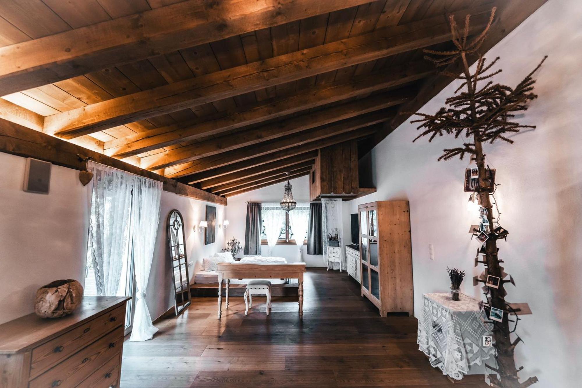 Chaletserlesblicktirol Mieders Bagian luar foto